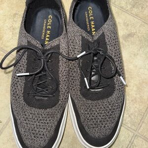Cole Haan Men's Gray and Black Knit Sneakers